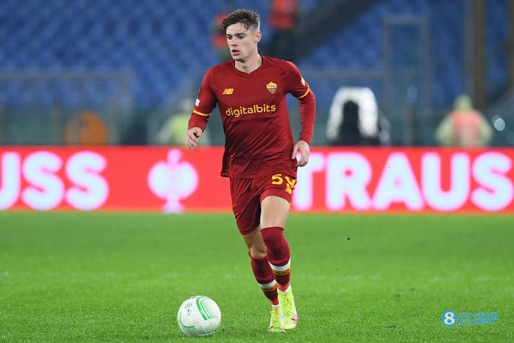 关于赛地聚焦——葡超赛前热度飙升，里尔单刀错失，引发热议，年轻球员得到机会的信息-LEJING ESPORTS